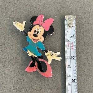 Large Disney Minnie Mouse trading/collectable pin